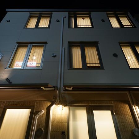 U-Hotel Takadanobaba Tokyo Exterior photo