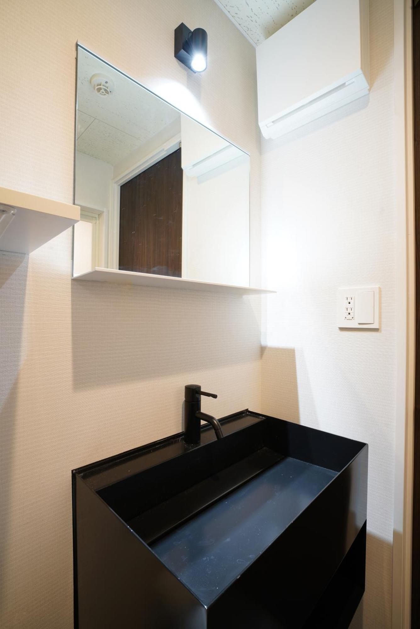 U-Hotel Takadanobaba Tokyo Room photo